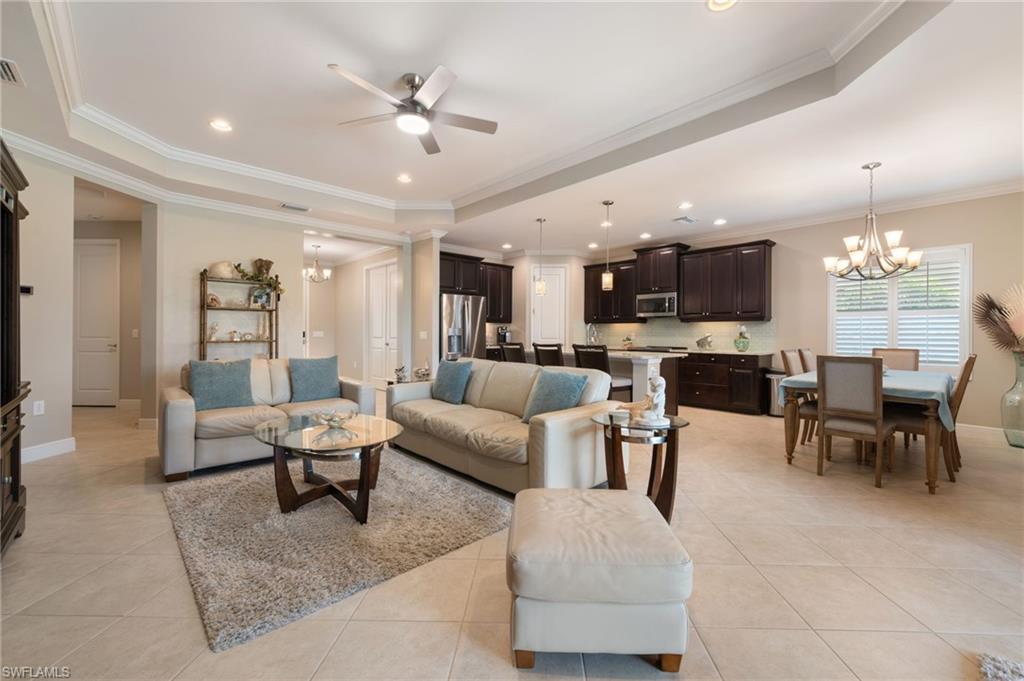 3557 Canopy Cir Property Photo 5