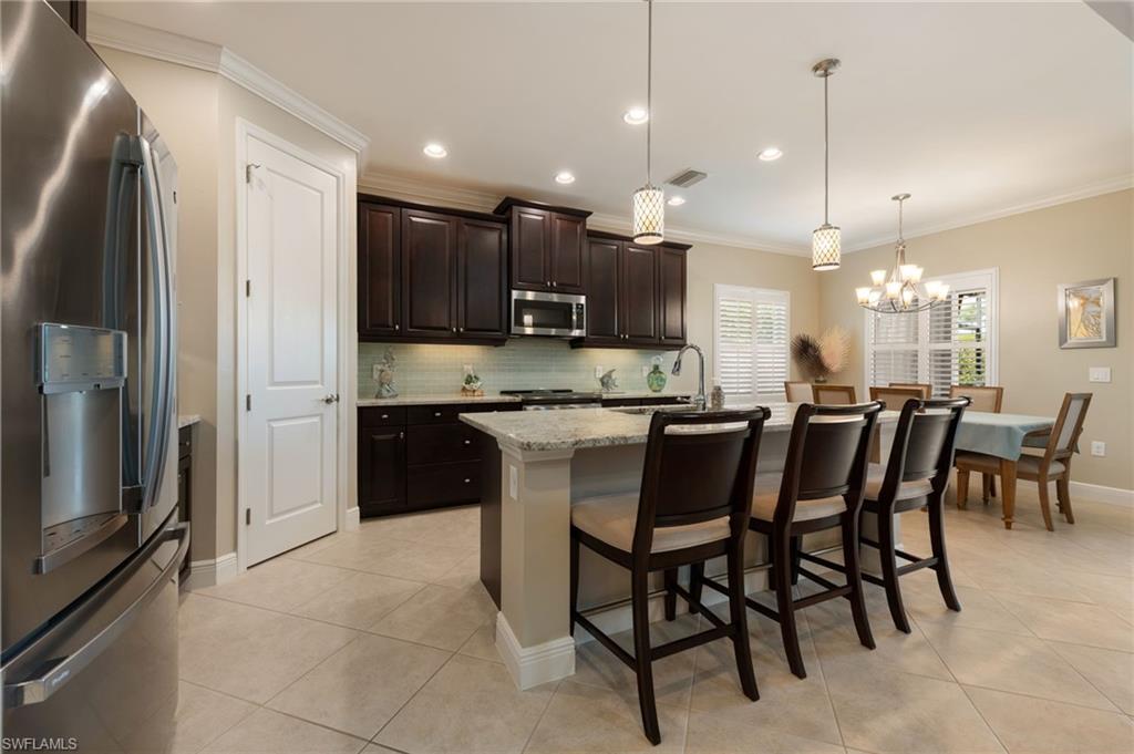 3557 Canopy Cir Property Photo 6