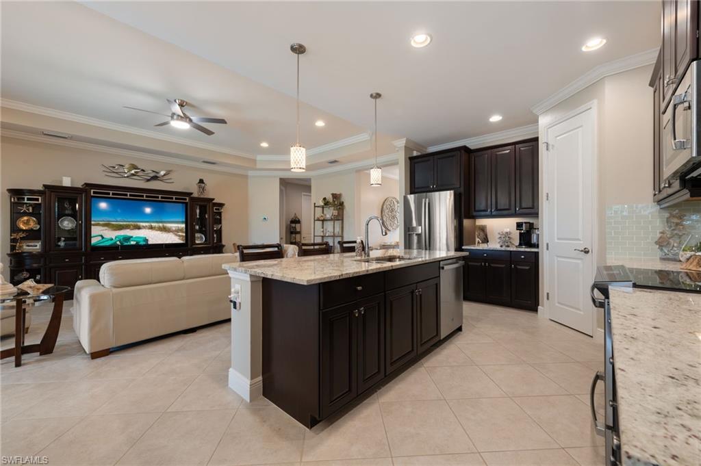 3557 Canopy Cir Property Photo 12