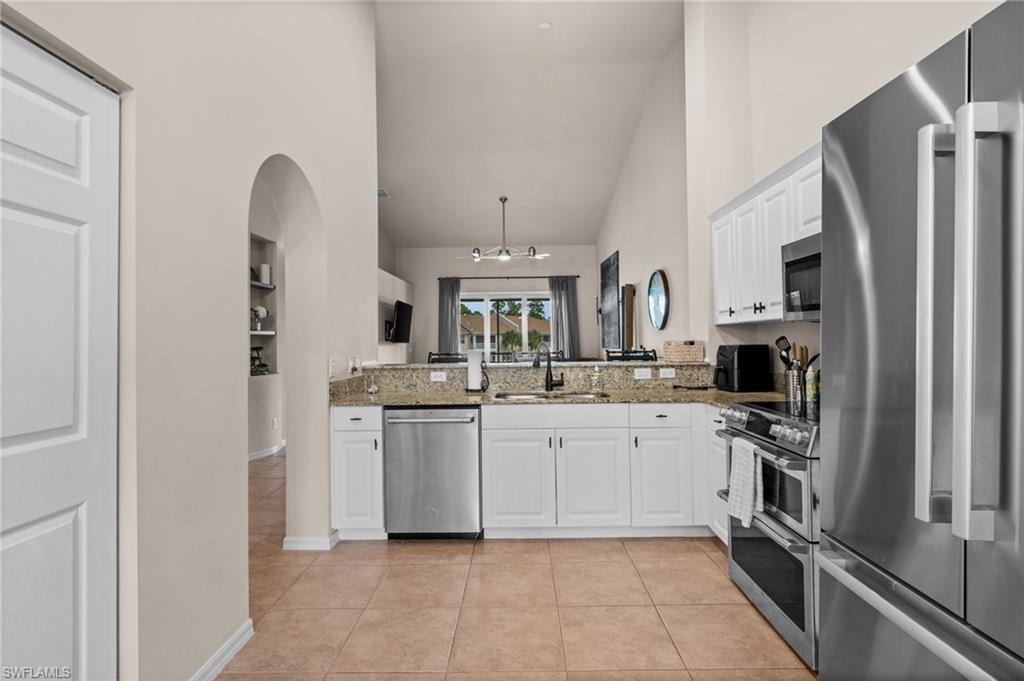 6295 Wilshire Pines Cir 607 Property Photo 16