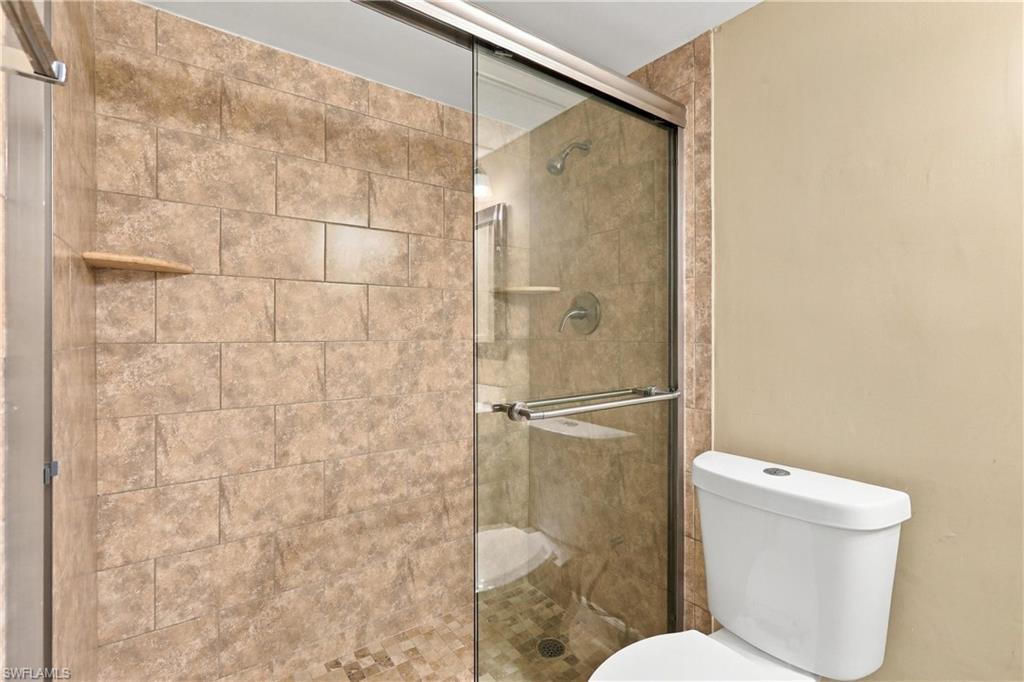 226033162 Property Photo 15