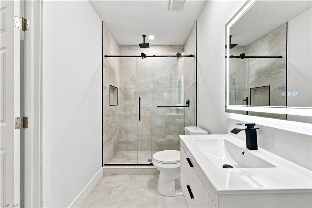 3055 53rd St Sw Property Photo 7