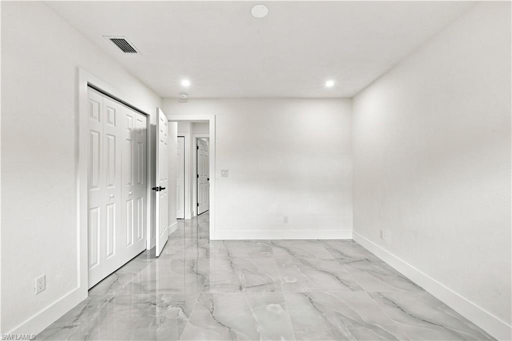 3055 53rd St Sw Property Photo 15