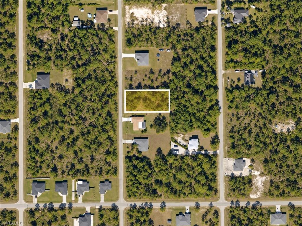 908 Congress AVE Property Photo 1