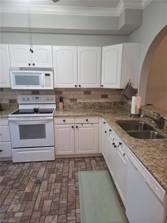 2280 Somerset Ridge Dr 102 Property Photo 16