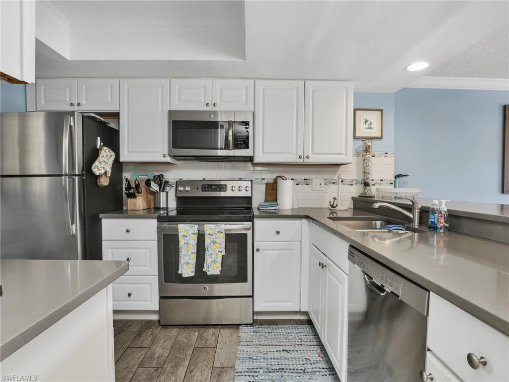7307 Estero Blvd 3103 Property Photo 4