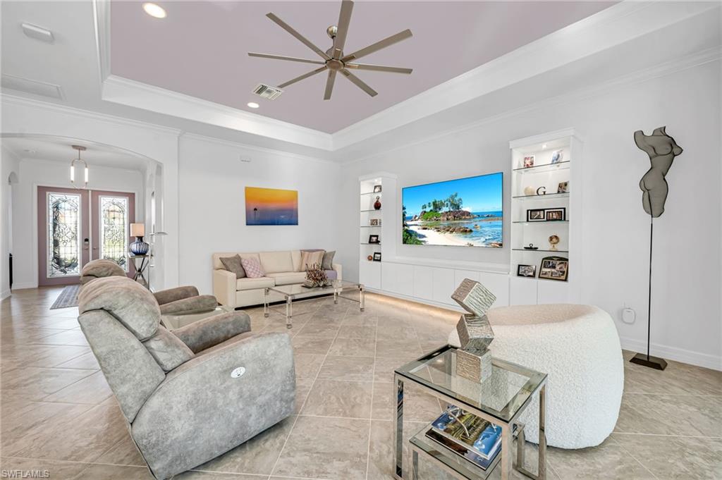 2324 Grenadines Way Property Photo 10
