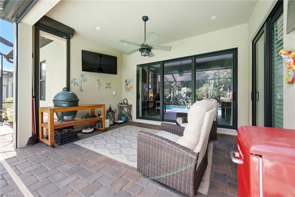 2324 Grenadines Way Property Photo 23