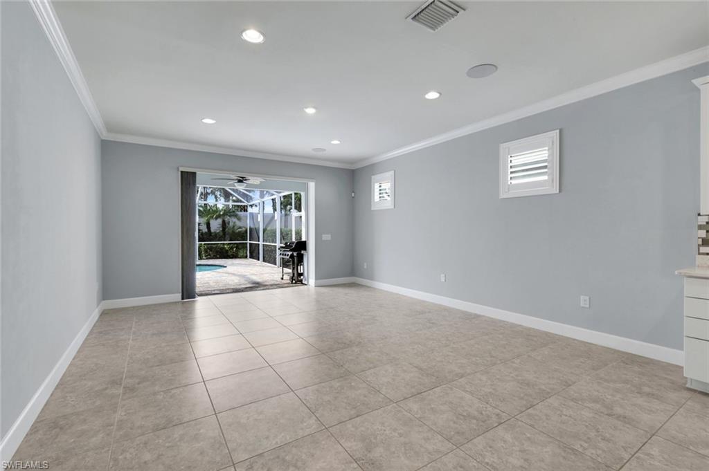 10517 Tidewater Key Blvd Property Photo 4