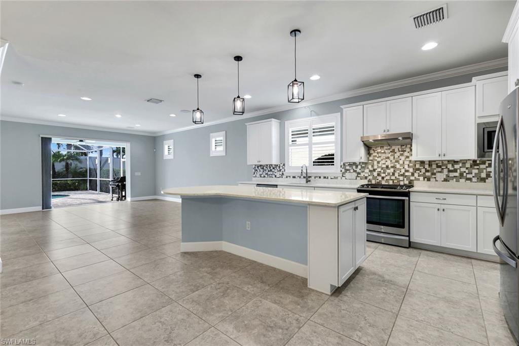 10517 Tidewater Key Blvd Property Photo 7