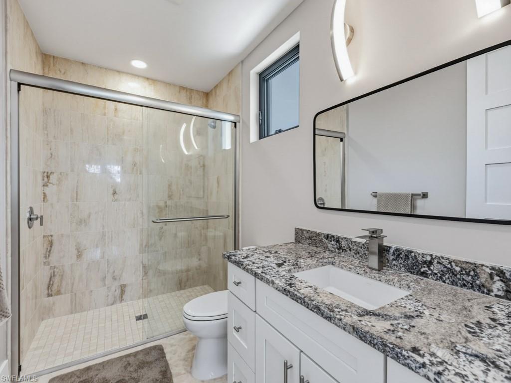 706 Waterside Dr Property Photo 25