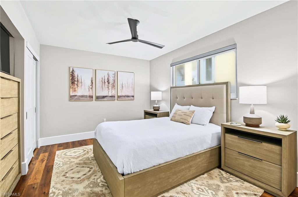 9 Pelican St E Property Photo 13