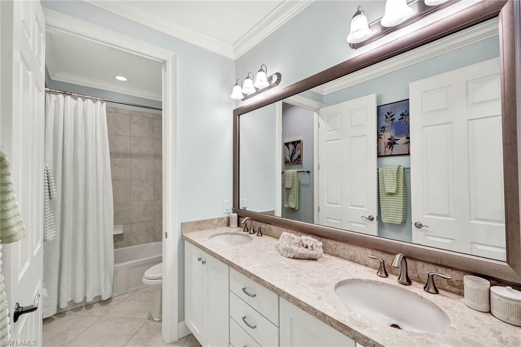 4560 Colony Villas Dr 1701 Property Photo 18