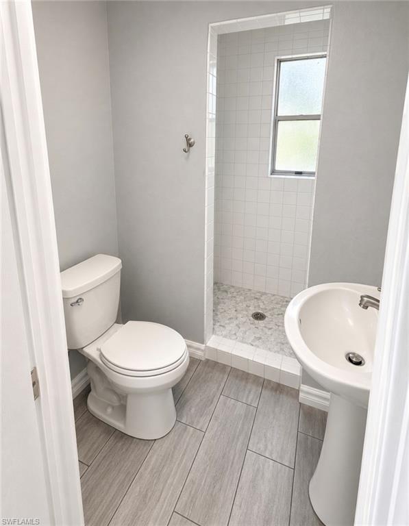1140 4th Way Property Photo 9