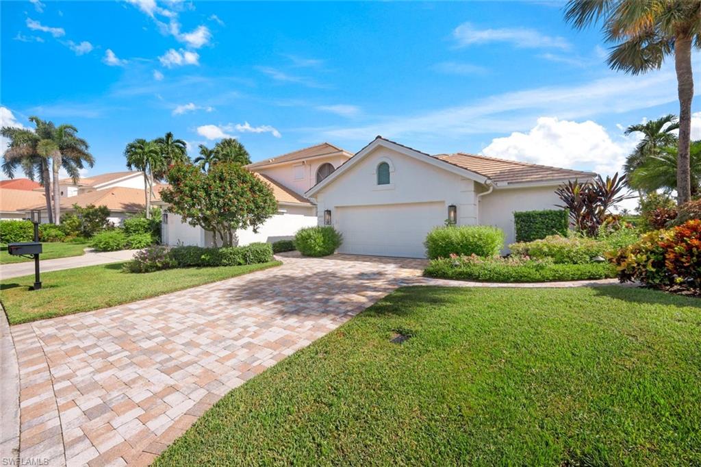 2153 Paget Cir 1 Property Photo 15