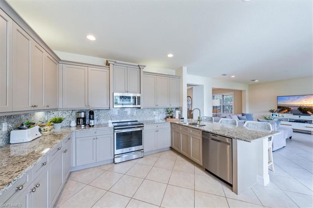11546 Meadowrun Cir Property Photo 11