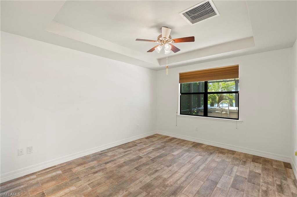 6236 Victory Dr Property Photo 12