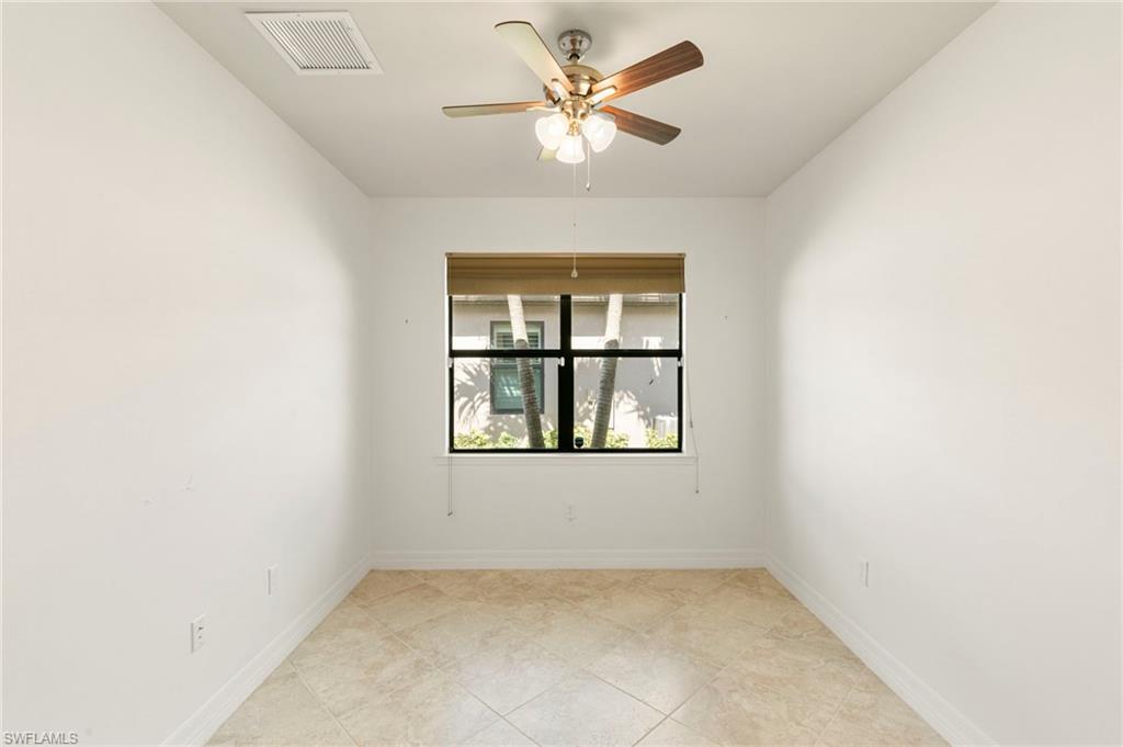 6236 Victory Dr Property Photo 19