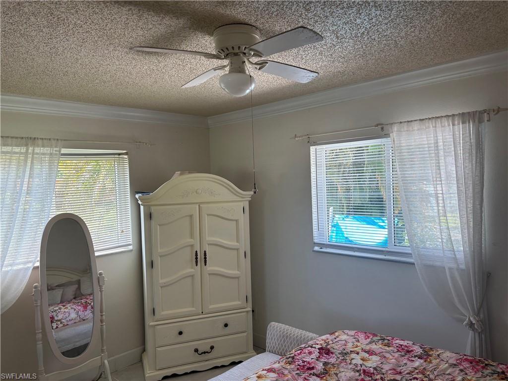 2157 Dominica Ave Property Photo 8