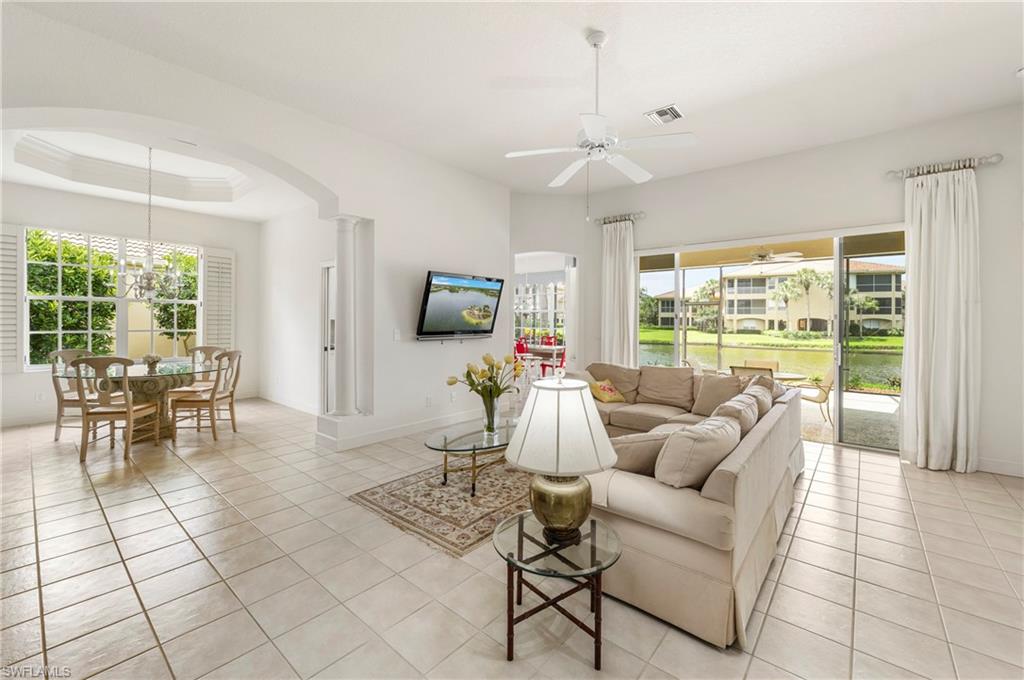 2296 Island Cove Cir Property Photo 2