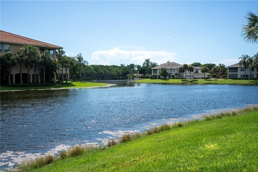 2296 Island Cove Cir Property Photo 8
