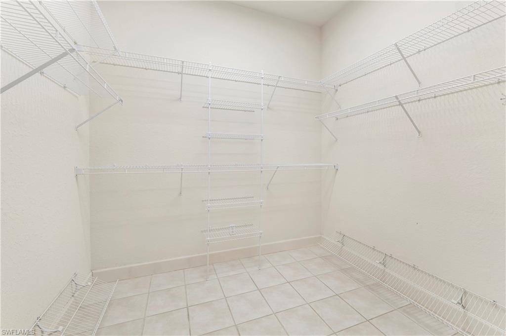 2296 Island Cove Cir Property Photo 17