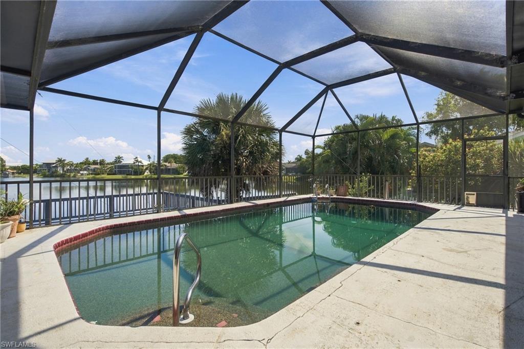 6040 Lake Grasmere Way Property Photo 6