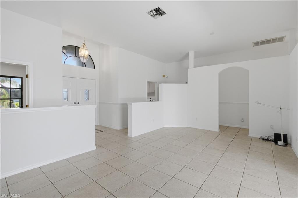 6040 Lake Grasmere Way Property Photo 11