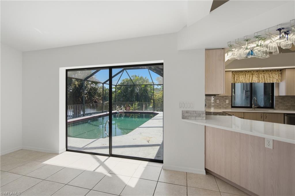 6040 Lake Grasmere Way Property Photo 16