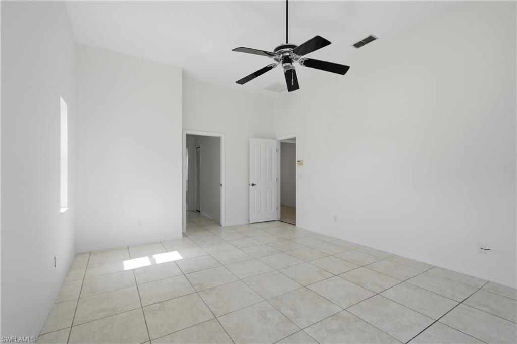 6040 Lake Grasmere Way Property Photo 23