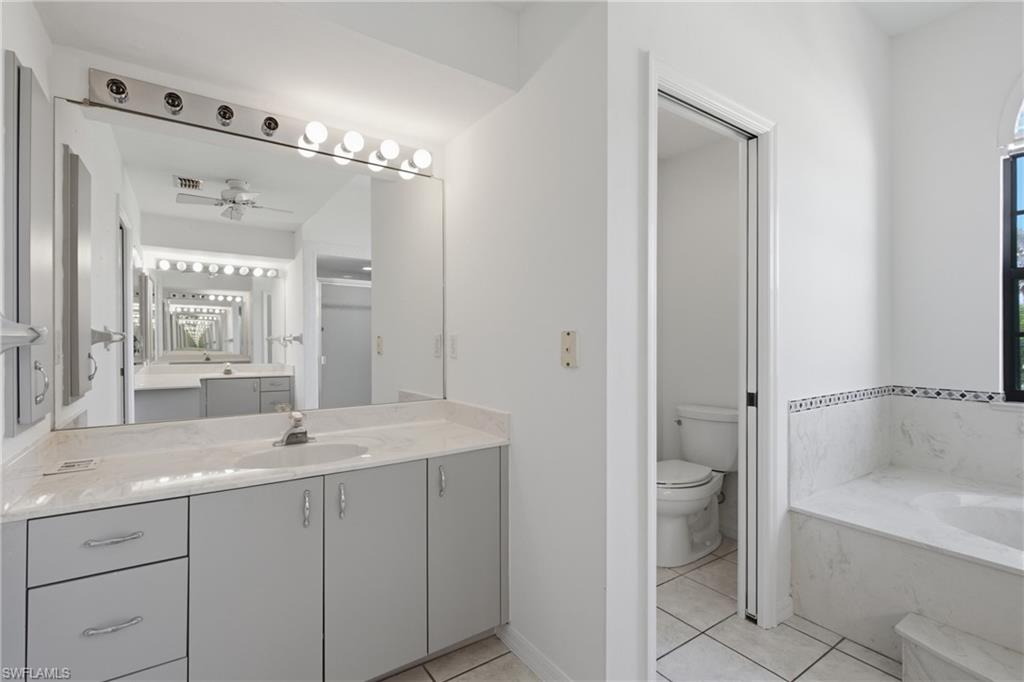 6040 Lake Grasmere Way Property Photo 29