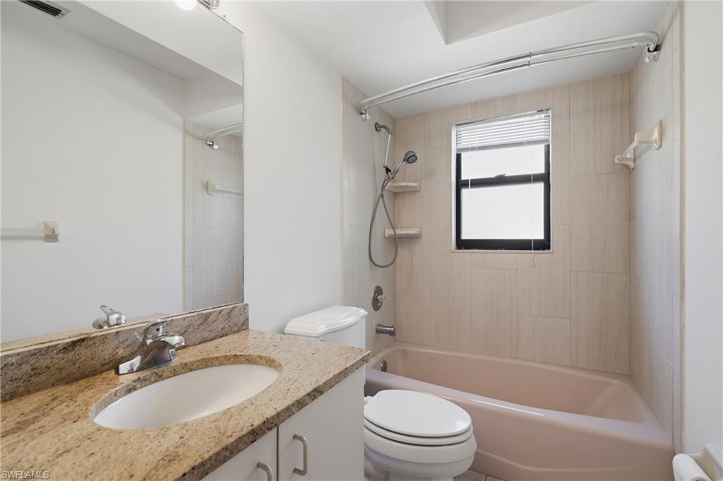 6040 Lake Grasmere Way Property Photo 33