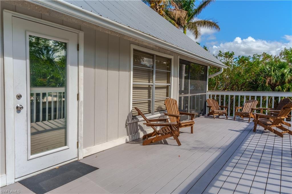 5058 Seahorse Ave Property Photo 4