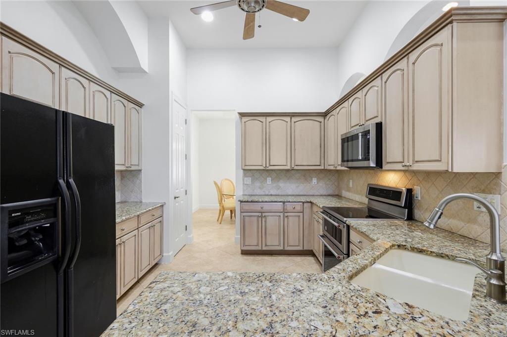 8737 Mustang Island Cir Property Photo 14
