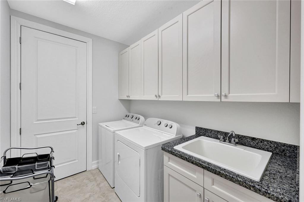 2534 Windward Ct 15-101 Property Photo 30