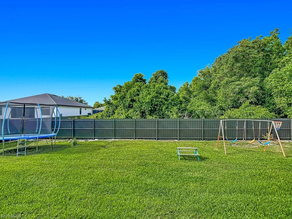 2905 4th St W Property Photo 50