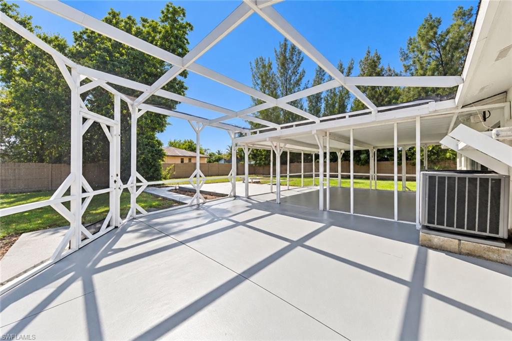 19235 Miami Blvd Property Photo 24