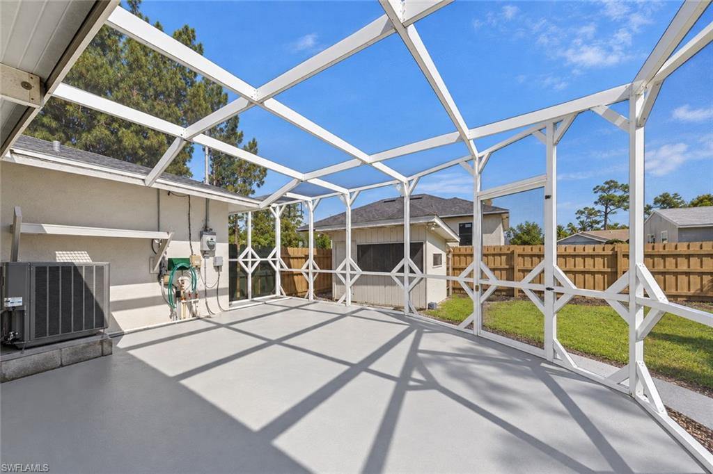19235 Miami Blvd Property Photo 25