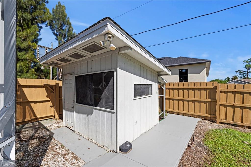 19235 Miami Blvd Property Photo 31