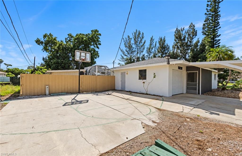 19235 Miami Blvd Property Photo 32