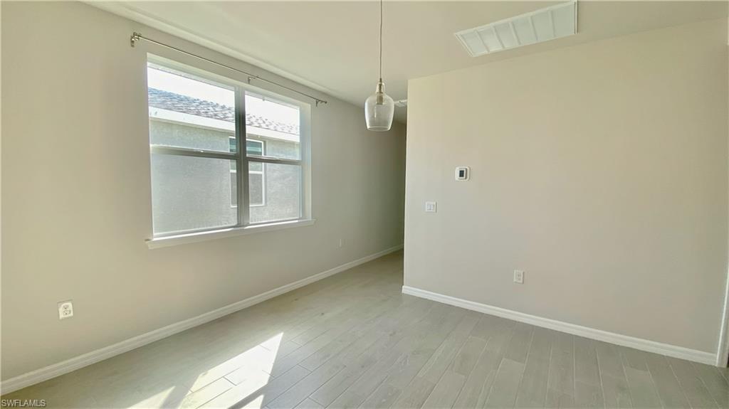 44230 Frontier Dr Property Photo 8