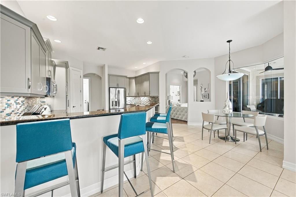 4995 Rustic Oaks Cir Property Photo 11