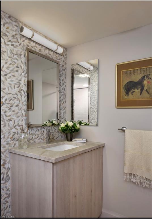 6585 Nicholas Blvd 1105 Property Photo 12
