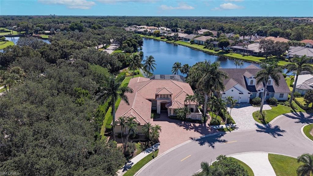 915 Spanish Moss Trl Property Photo 1