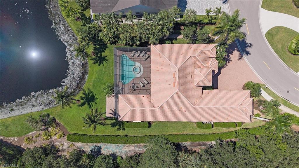 915 Spanish Moss Trl Property Photo 9