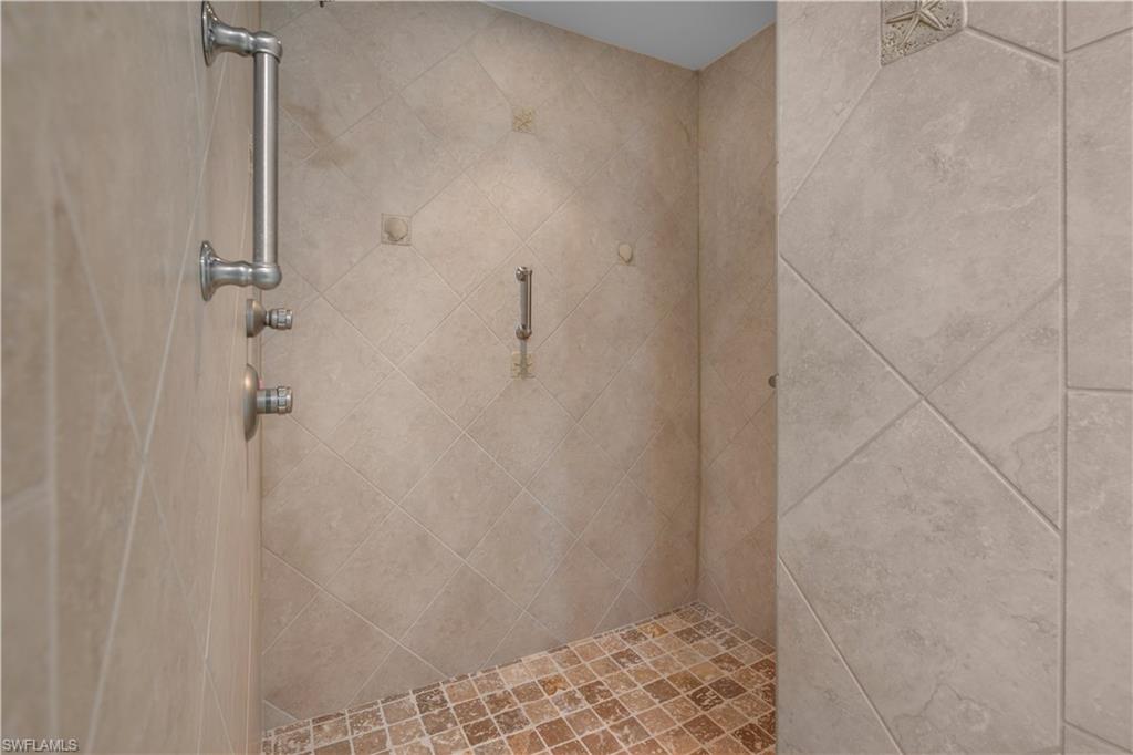 807 Rue Deville 2.11 Property Photo 18
