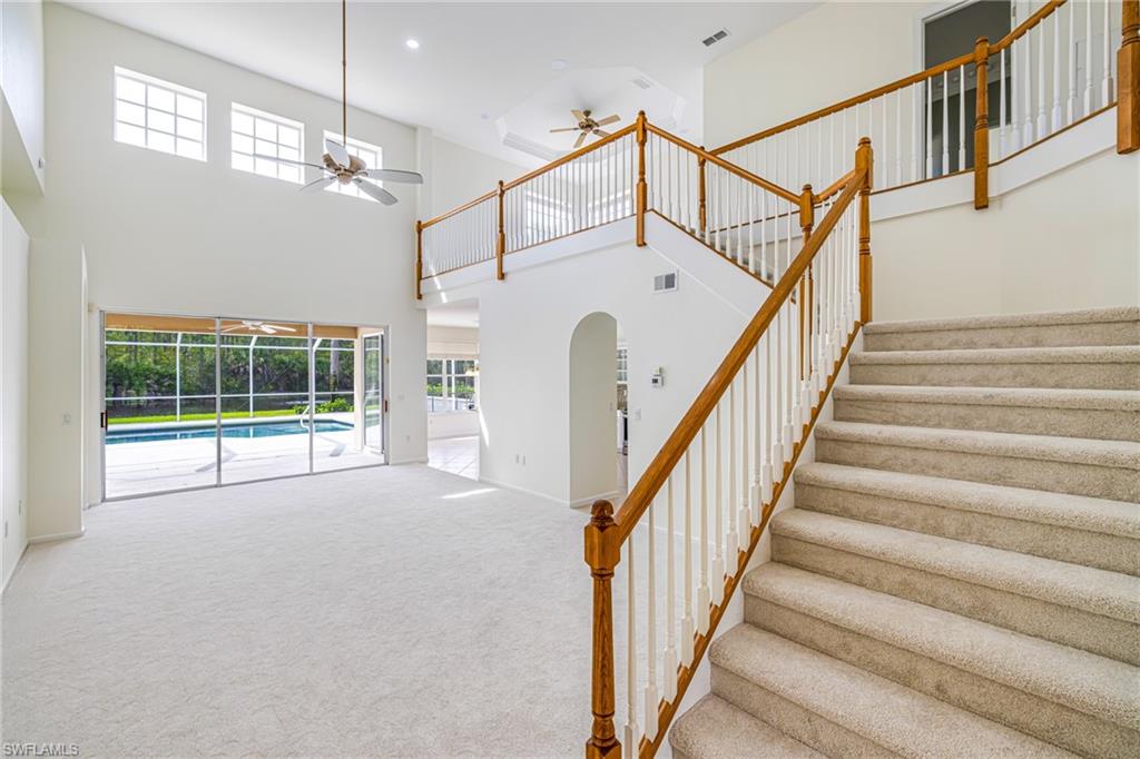 9279 Oak Strand Dr Property Photo 2