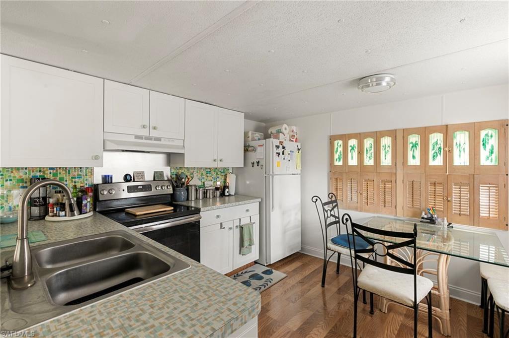3650 Bonita Beach Rd 22 Property Photo 4