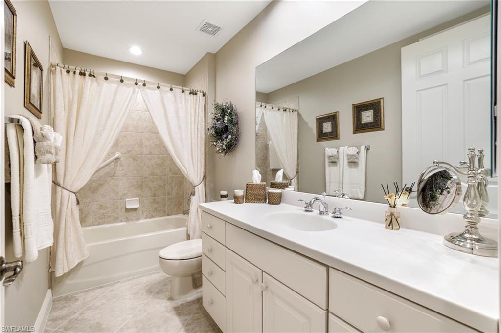 6446 Legacy Cir 102 Property Photo 24