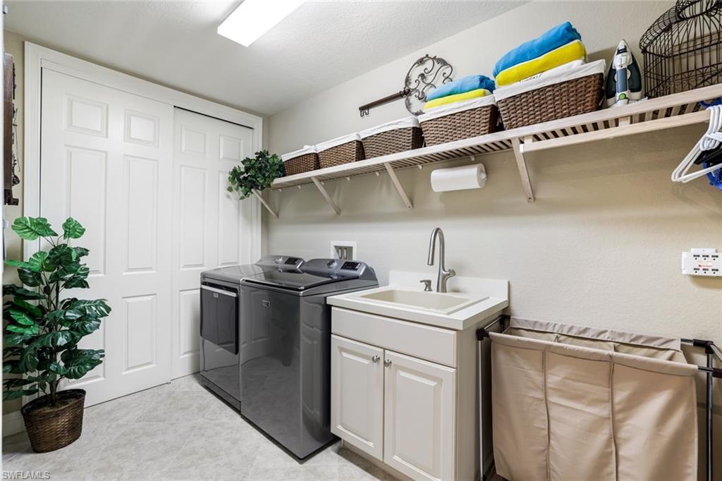 6446 Legacy Cir 102 Property Photo 27